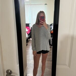 American Eagle Outfitters Heather Gray Long Sleeve Top